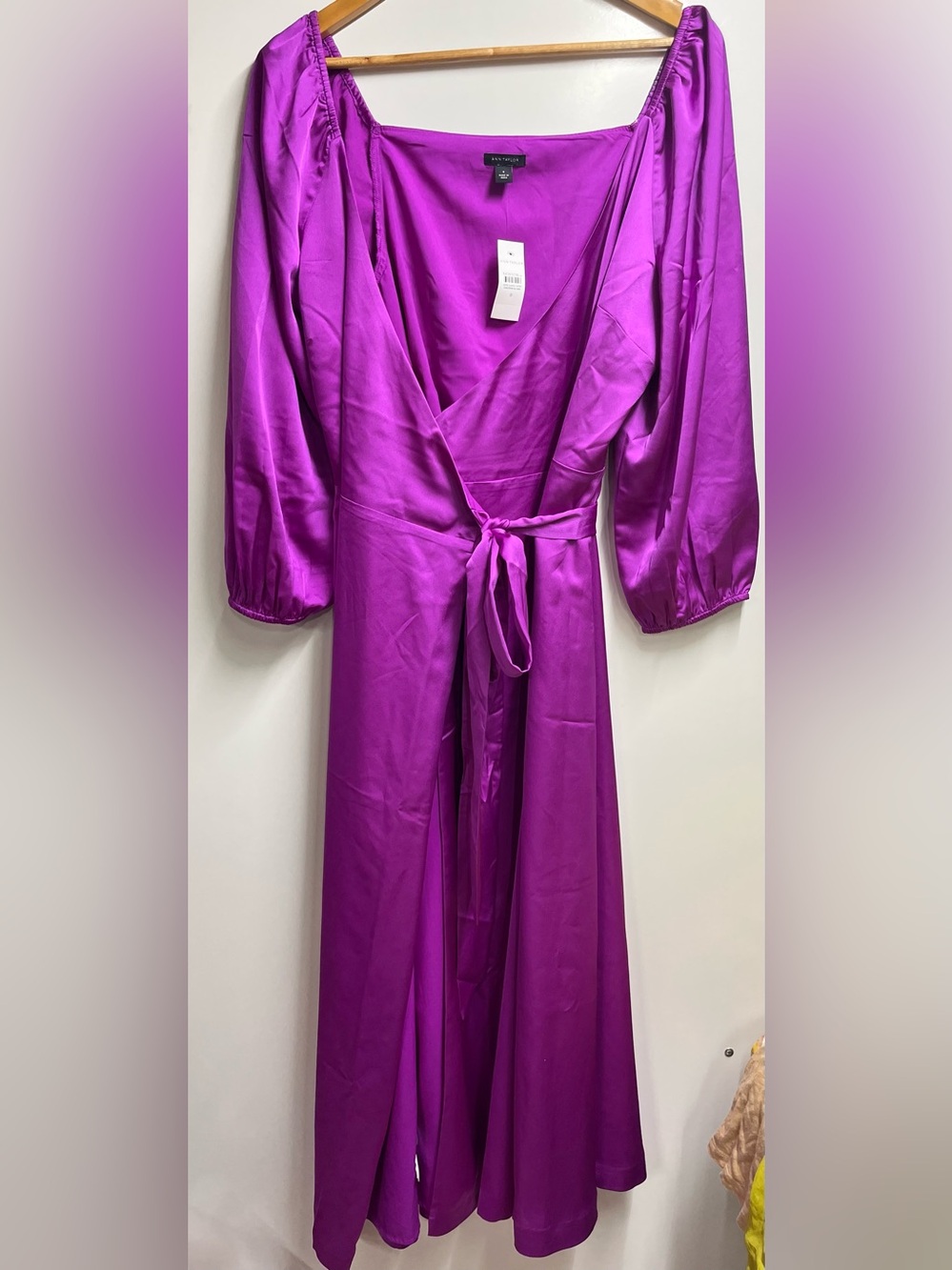 NEW Ann Taylor Satin Wrap Dress Elegant Purple Wrap Dress Size 8 women’s - Picture 3 of 7